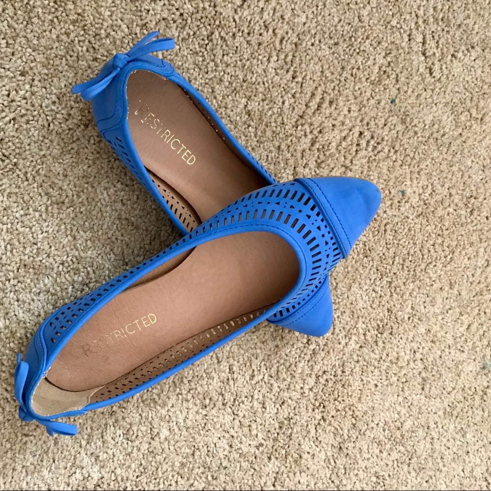 Restricted New Wave flats